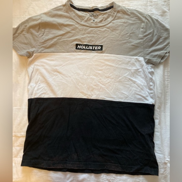 Hollister T-shirt - Picture 1 of 2